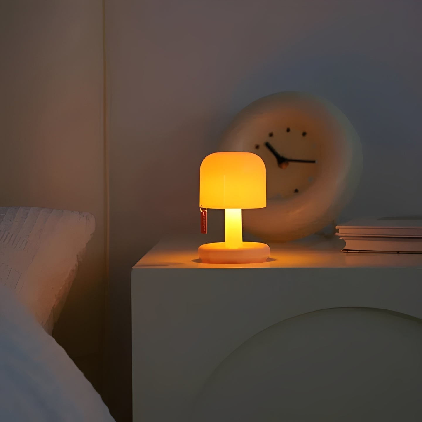Adjustable Mini Twilight Glow Projector Lamp