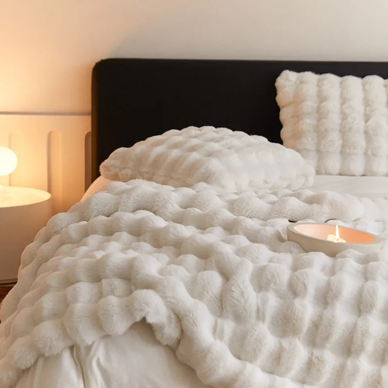 Taavita Faux Fur Throw Blanket