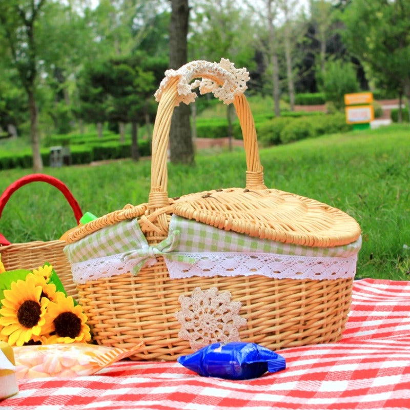 Natural Fiber Picnic Baskets