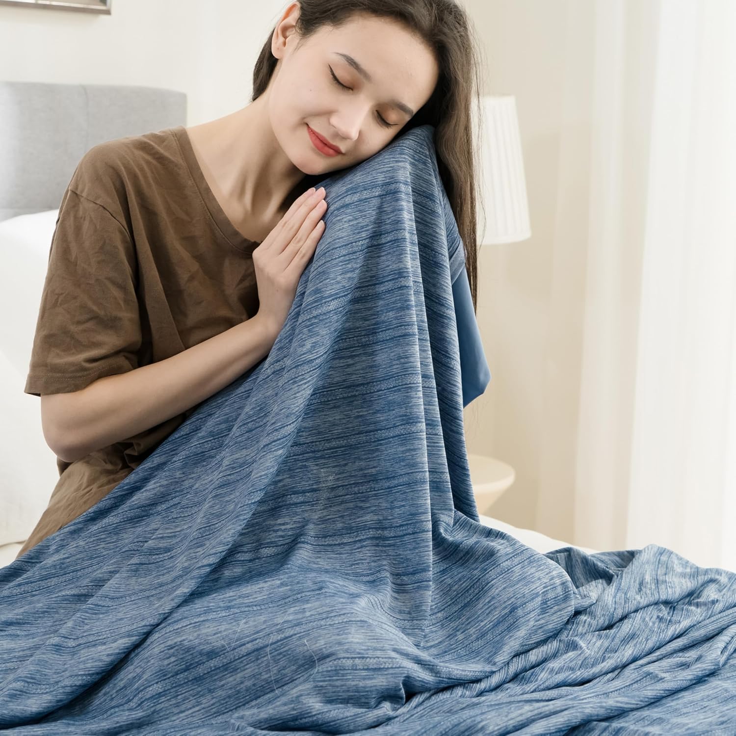 Lightweight Summer Cooling Blanket - Soft Comfort for Hot Sleepers