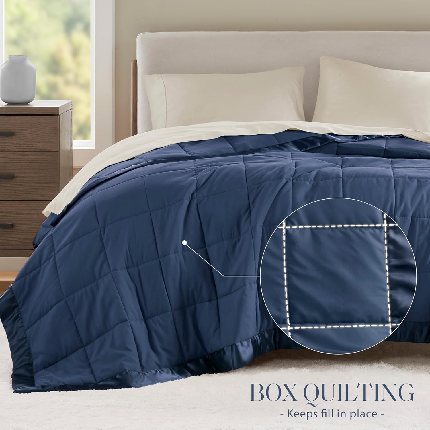 Lightweight Down Alternative Blanket with Moisture-Wicking – All Season Bed Cover with Satin Trim