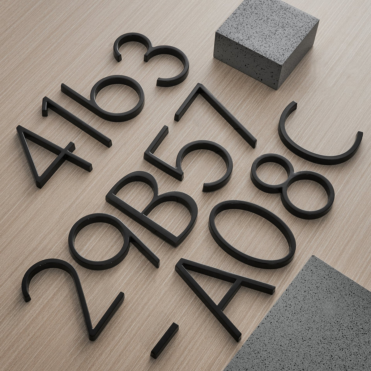 Meraki Address Numbers — Sleek Black Zinc Alloy House Numbers