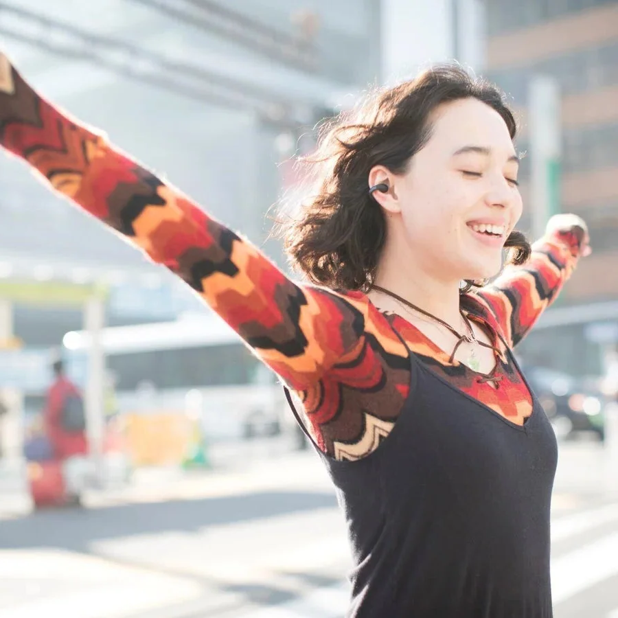 Bone Conduction Headphones with Wireless Ear Clip Design