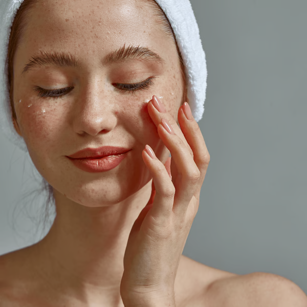 Gentle Milia Treatment for Radiant Skin Around Your Eyes