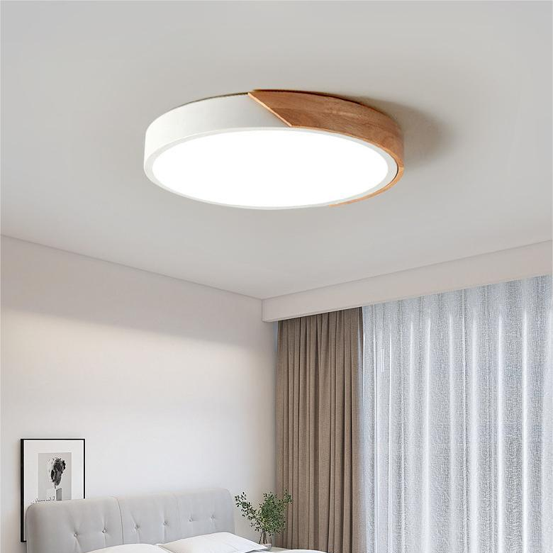 Nordic Glow – Round Wooden LED Ceiling Fixture