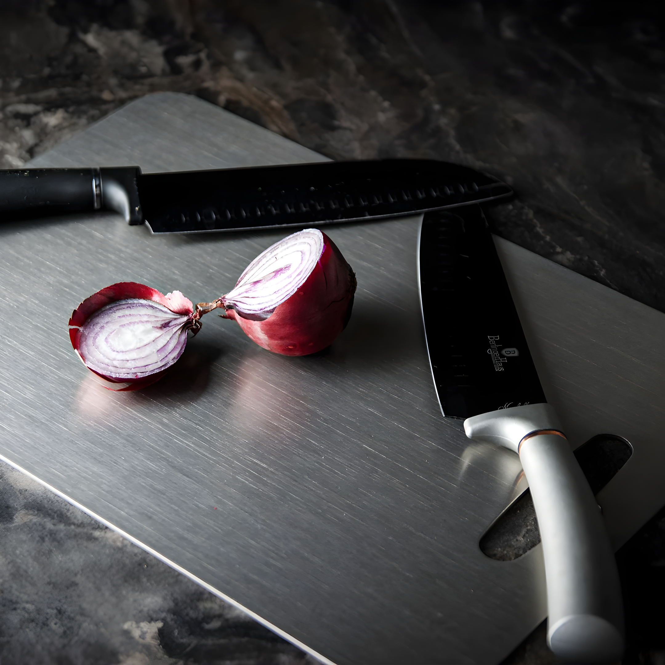 Taavita - Ultimate Titan Cutting Board
