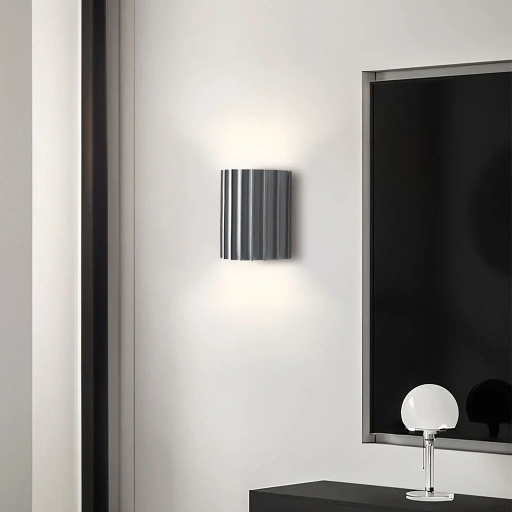 Taavita Ribbed Wall Light Made of Resin