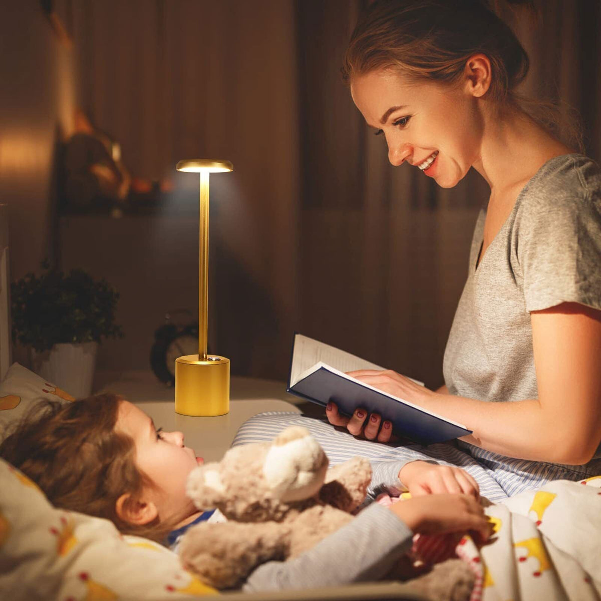 LED Table Lamp for Living Room - Cordless and Rechargeable Design