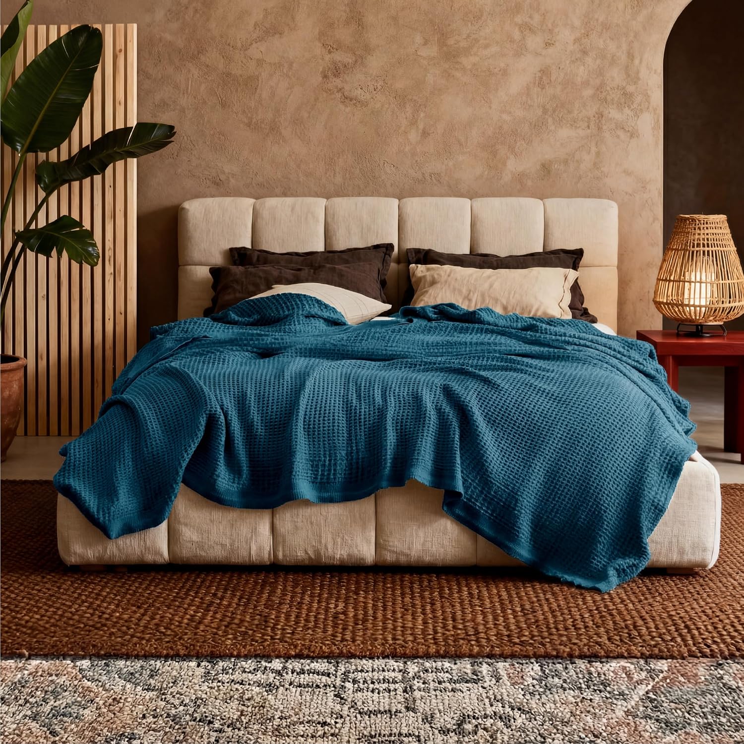 Queen Blanket Made of 100% Cotton with Cooling Waffle Weave for Summer
