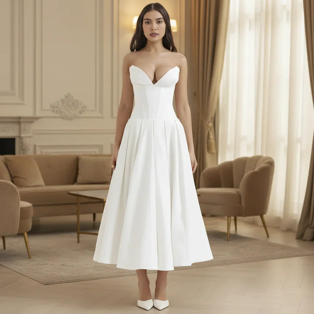 Effortless Midi Dress with Striking V-Neck for Summer Celebrations