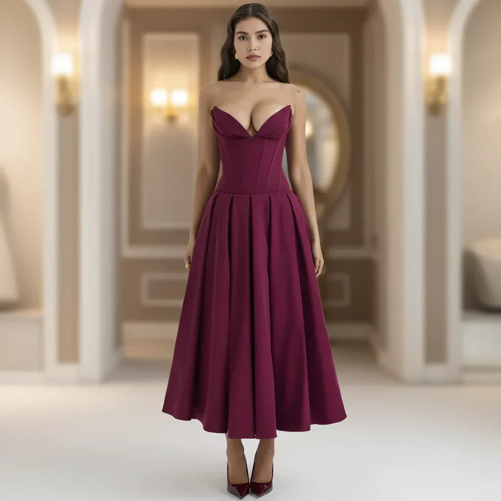 Effortless Midi Dress with Striking V-Neck for Summer Celebrations