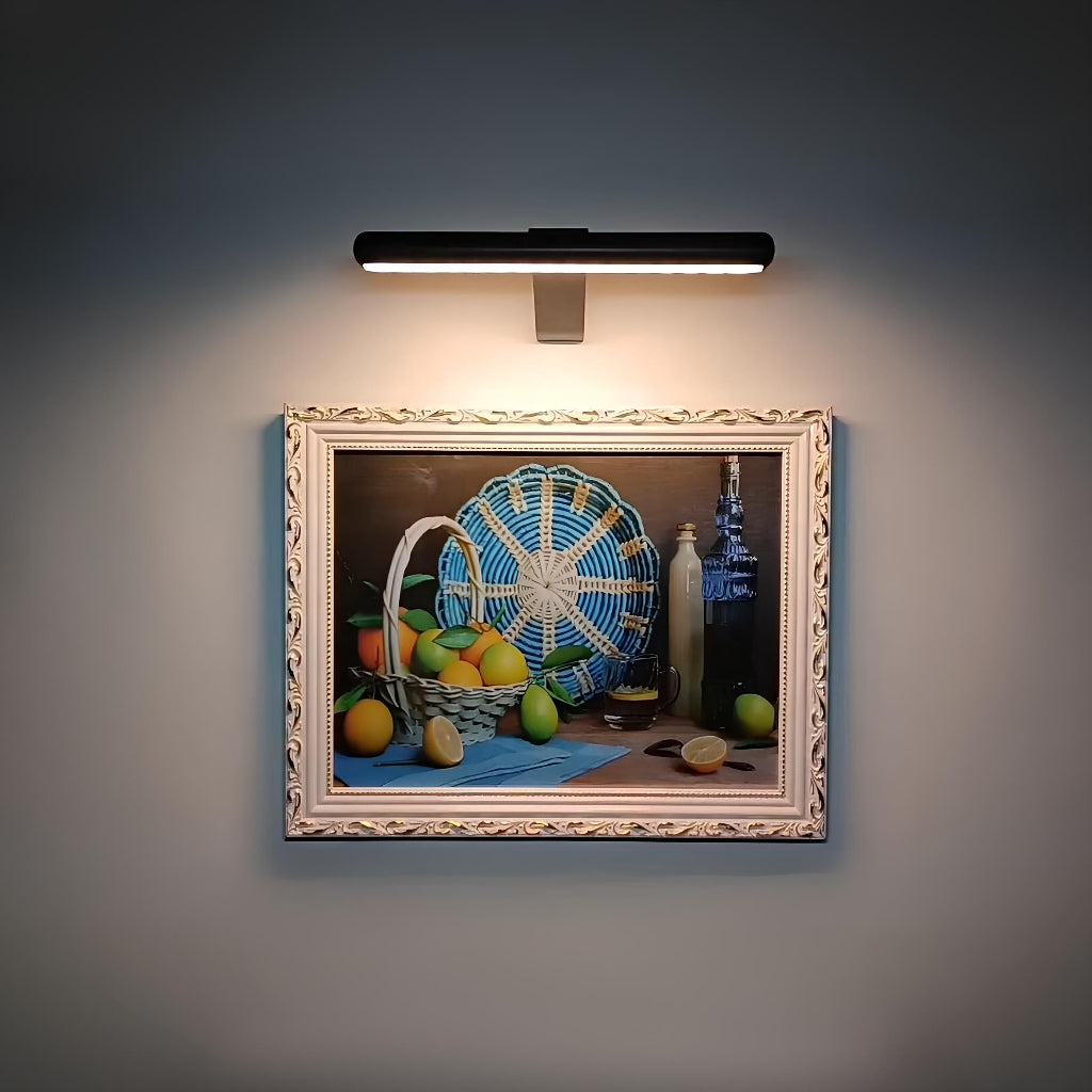 Wireless LED Art Light for Framed Displays