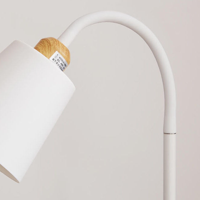 Modern, minimalist, 1-light floor lamp made of Taavita