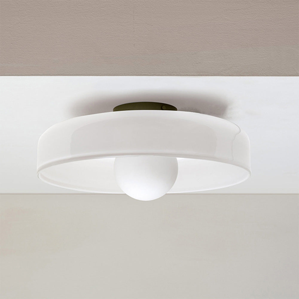Sleek Round Ceiling Lamp for Stylish Spaces