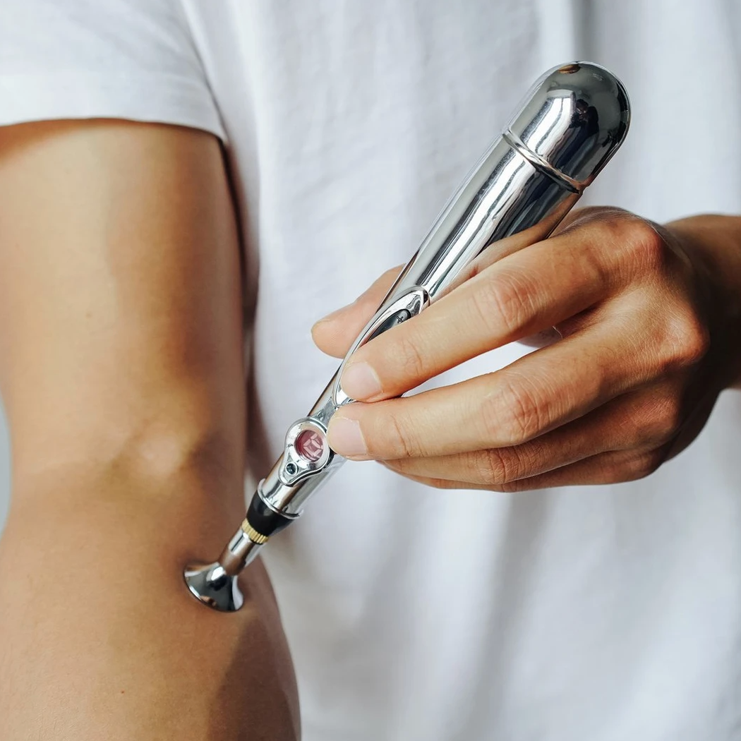 Acupuncture Pen with Electric Functionality and 3 Replaceable Tips