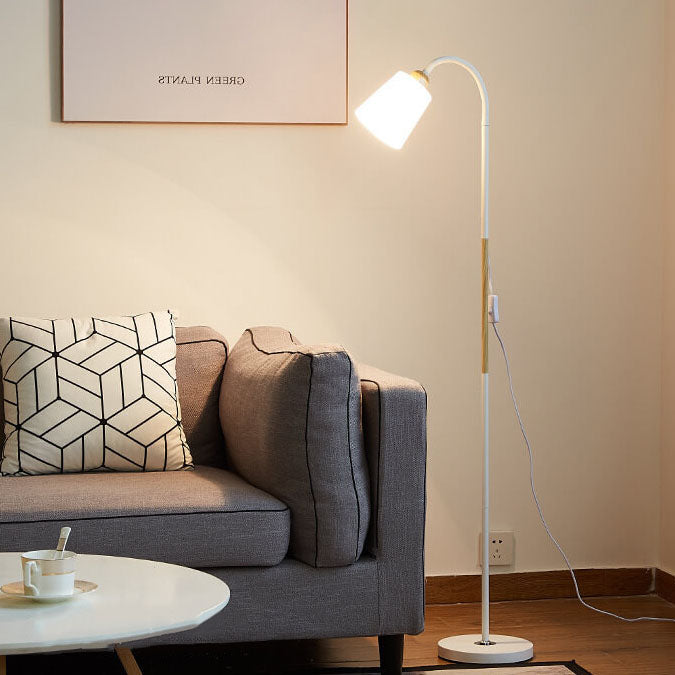 Modern, minimalist, 1-light floor lamp made of Taavita