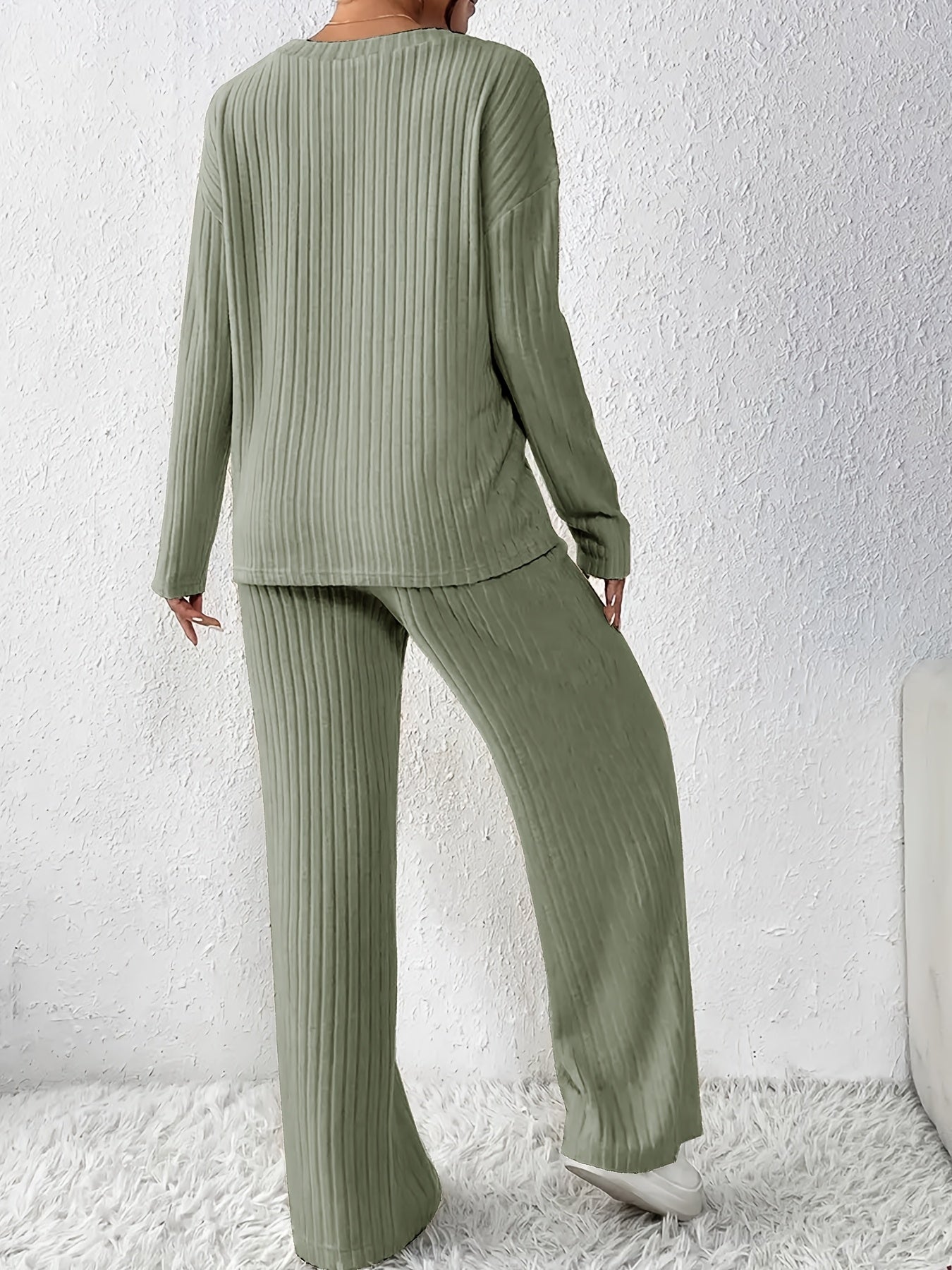 Women's Lounge Set | V-Neck Long Sleeve | Cozy Warmth for Fall | Polyester