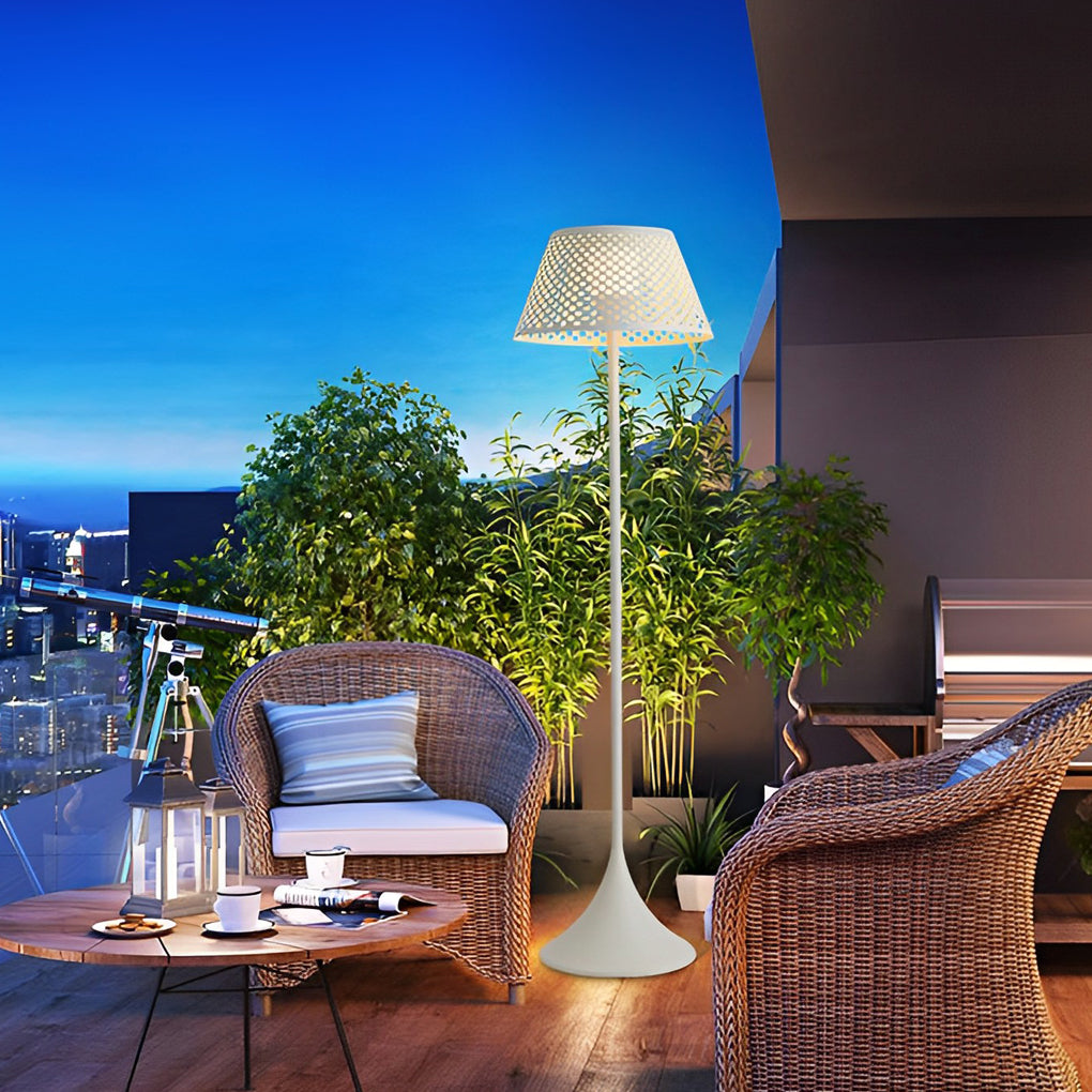 Taavita 1-light Modern Mesh Outdoor Floor Lamp