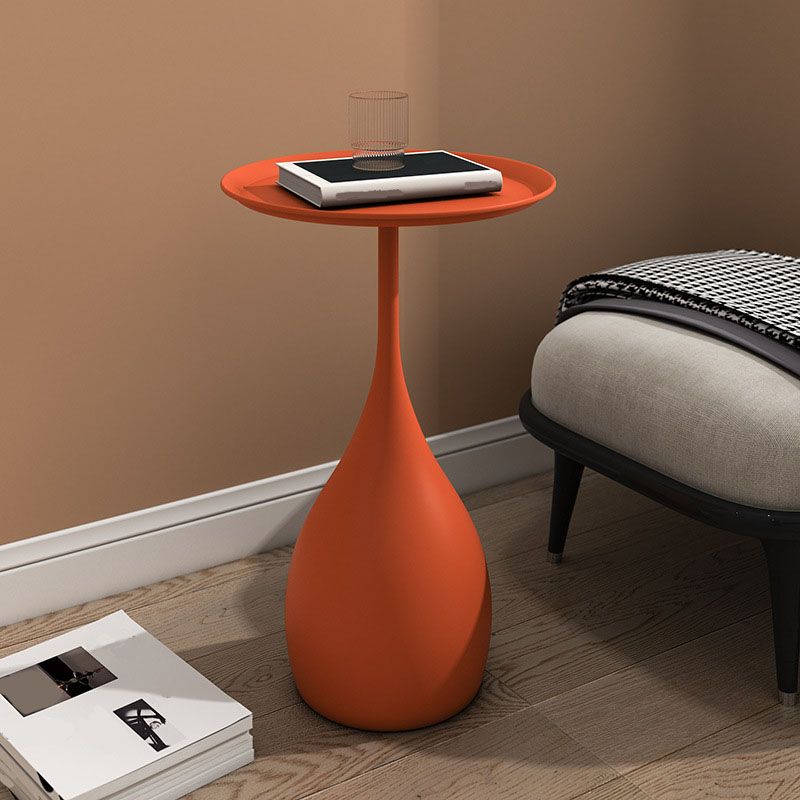 Avencea — Round Metal Side Table with Vintage Style and Durable Iron Base