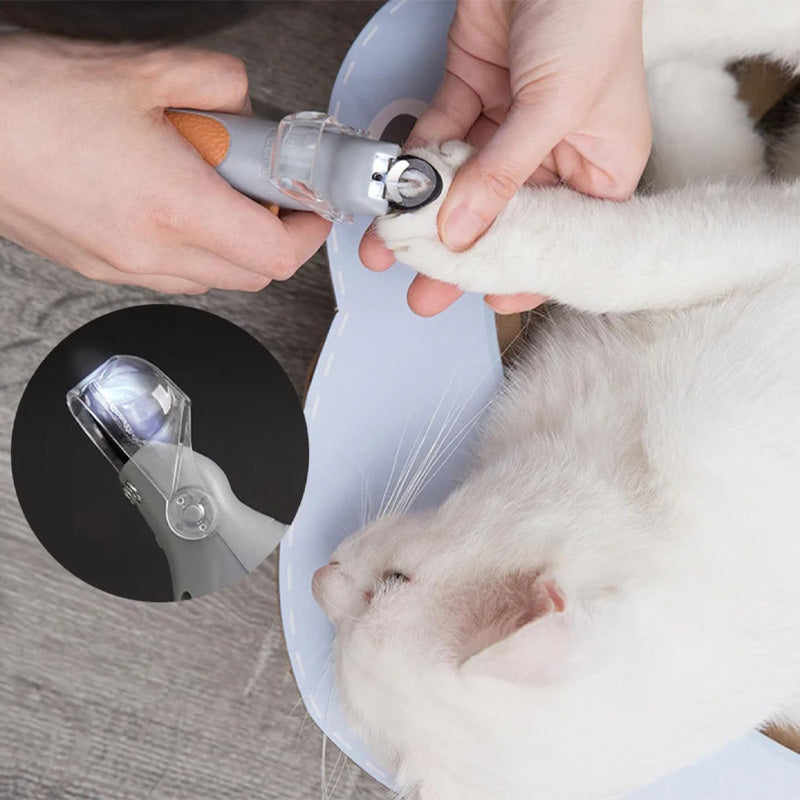 LED Light Pet Nail Clippers – Stainless Steel Blade, Replaceable