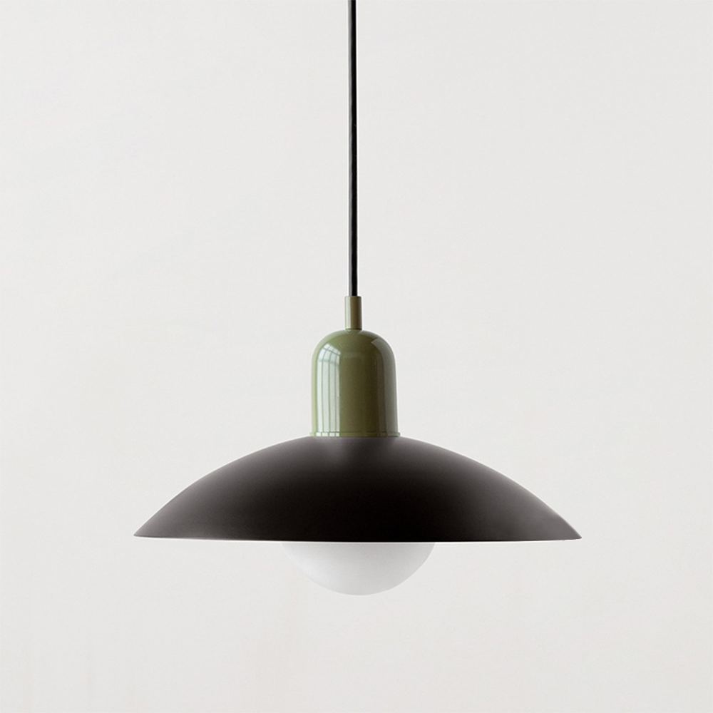 ChromaSphere Pendant Light with Modern Elegance
