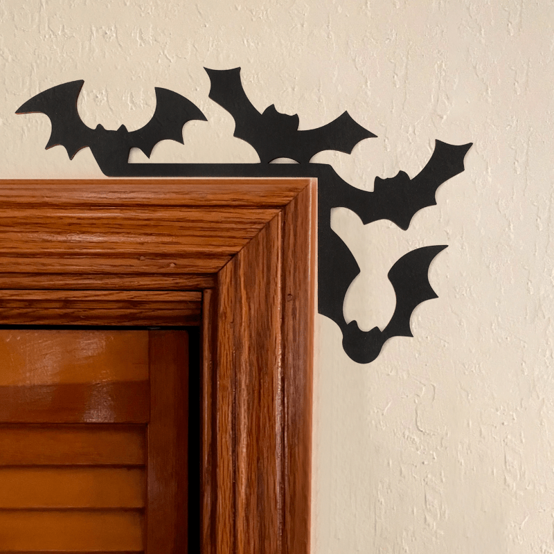 Eco-Friendly Wooden Halloween Bat Door Frame Decor – Durable Indoor/Outdoor