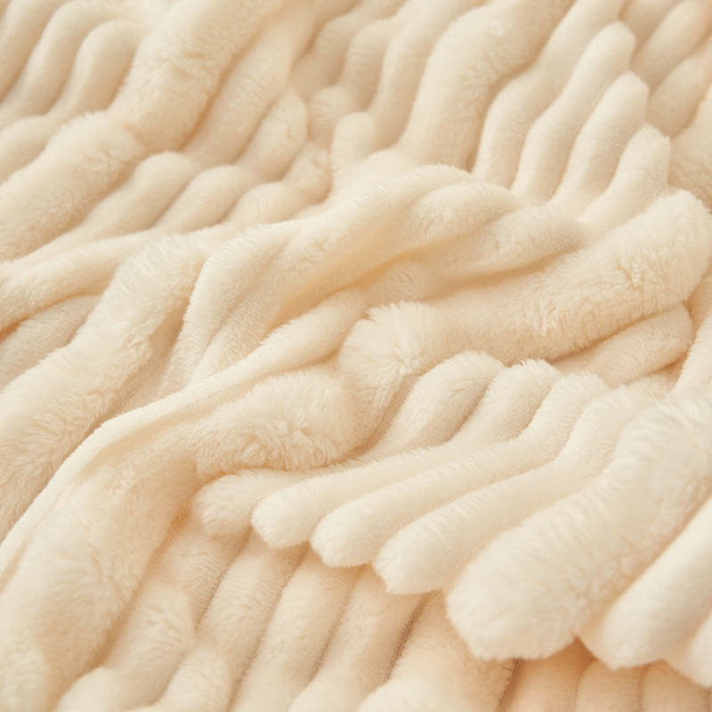 Taavita Soft Fleece Blanket in Solid Color - Cozy Warm for Ultimate Comfort
