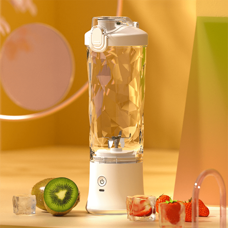 QuickBlend Go Portable Smoothie Maker with 4000 mAh Battery and 600 ml Capacity
