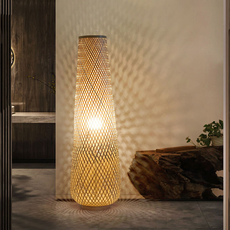 Modern 1-Light LED Floor Lamp Made of Taavita