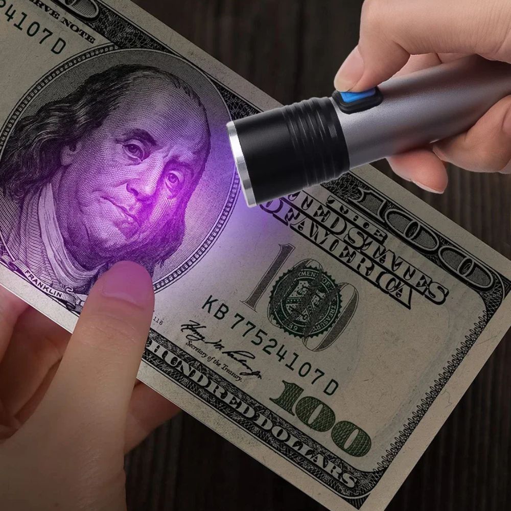 Portable UV Blacklight Flashlight for Detecting Urine