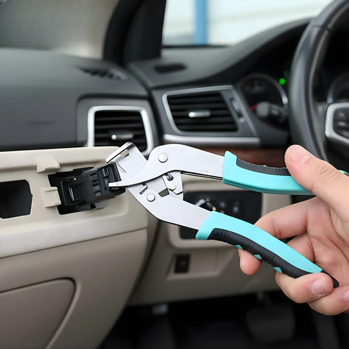 Clip Removal Pliers for Automotive Use – Safe Plastic Clip Extraction