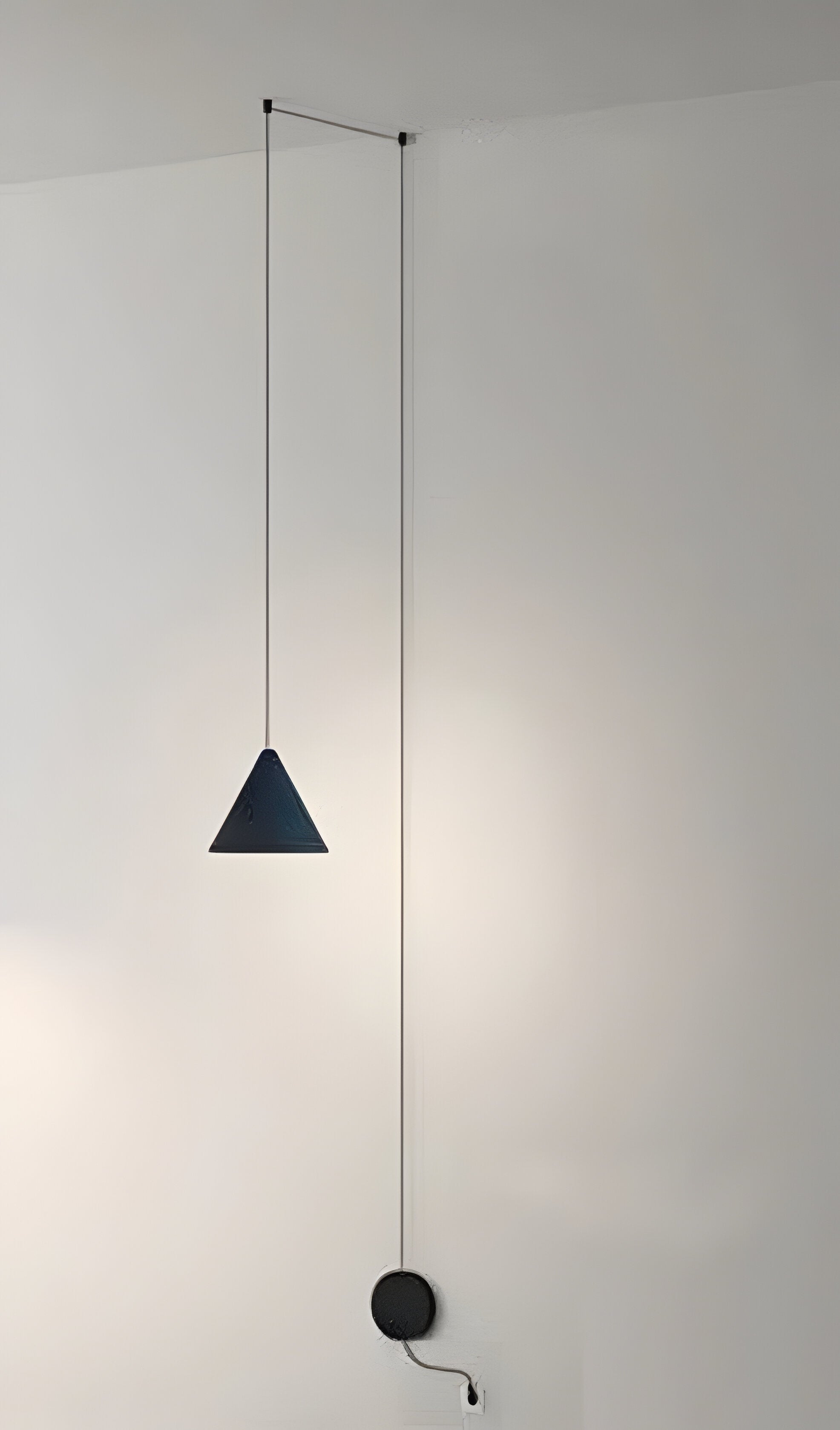Sleek Black Hanging Light | Stylish Pendant for Any Room