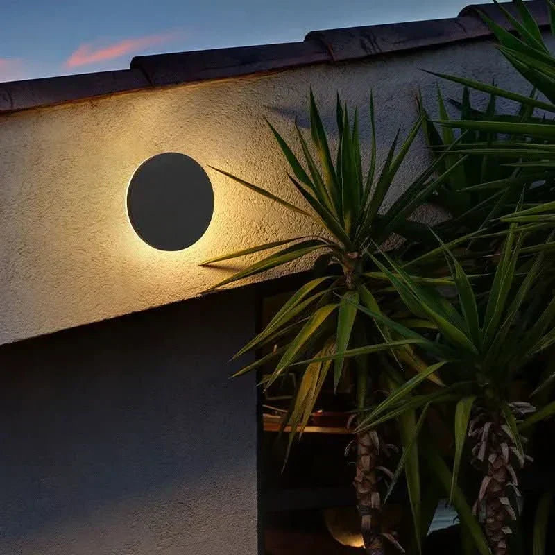 LumaSphere Outdoor LED Wall Fixture - Round or Square Design