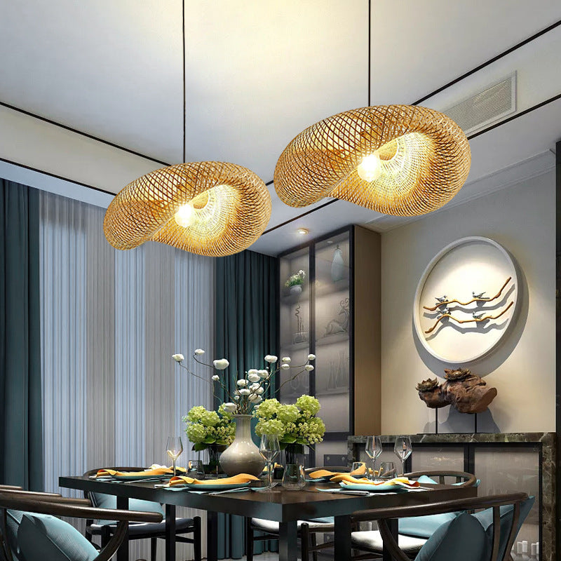 Serinara — Handwoven Bamboo Pendant Light with Warm Glow