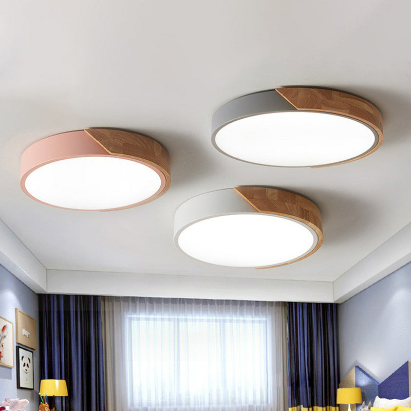 Round Shaped LED Ceiling Light - Metallic Nordic Style Flush Mount Lighting for Taavita Bedroom
