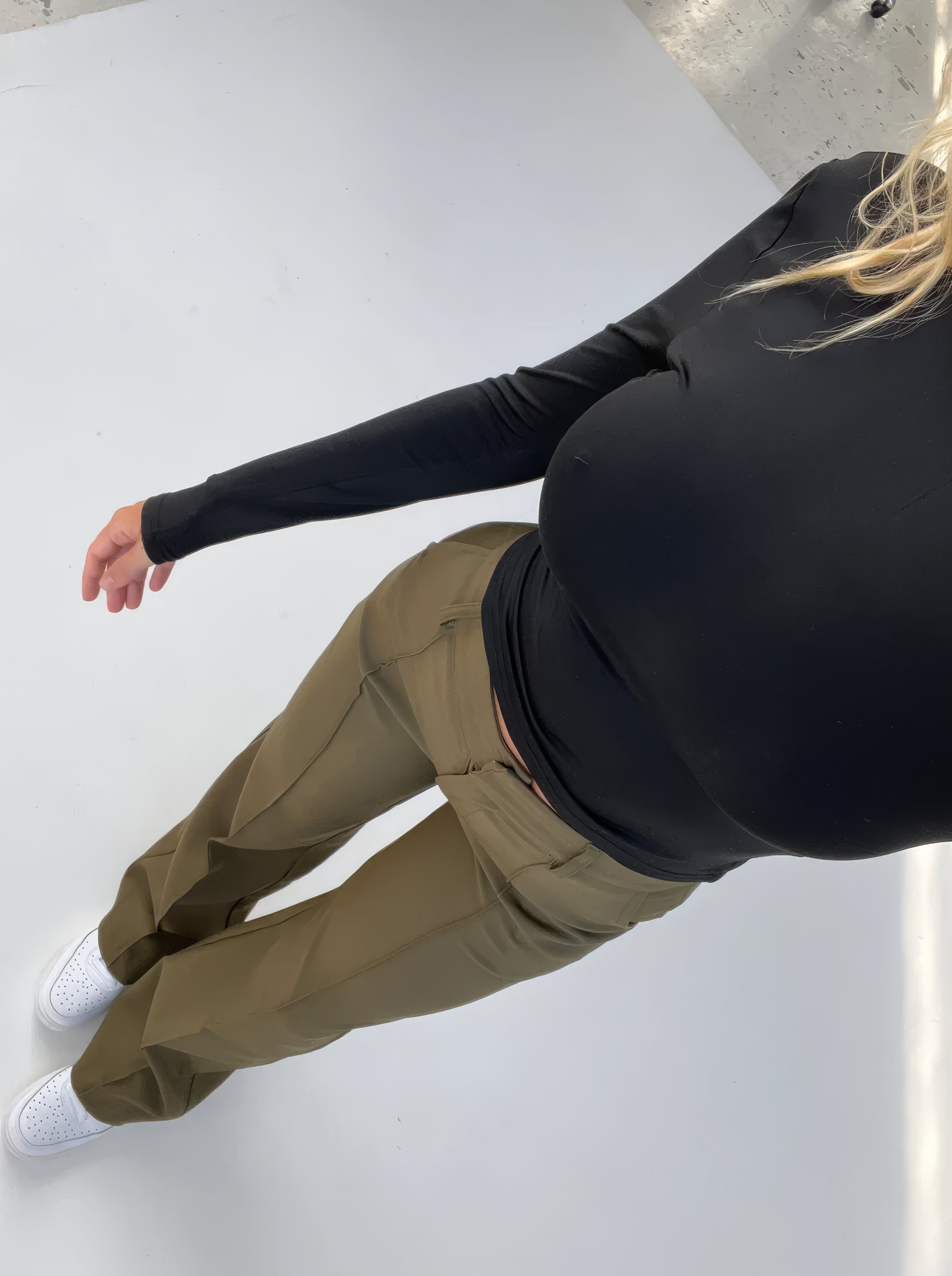 Women’s Wide-Leg Trousers | Loose Fit & Elastic Waistband | Durable Fabric | Comfortable All-Day Wear