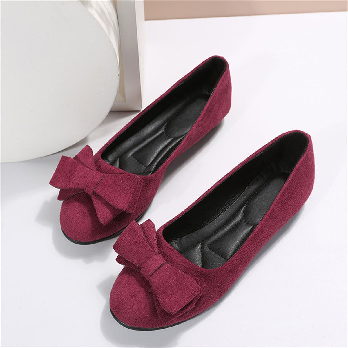 Women’s Orthopedic Moccasin Flats | Bow Detail & Cushioned Insole | Durable Textured Sole | Comfortable Fit