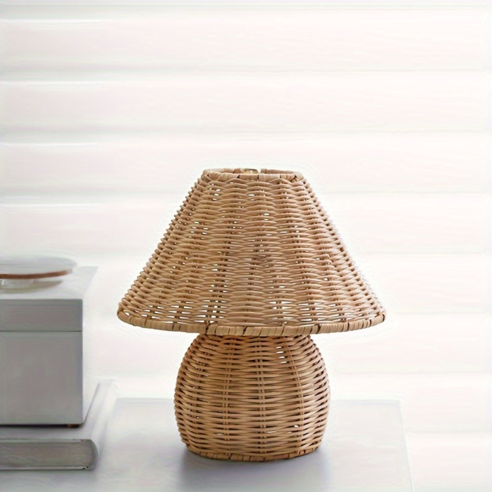 SereneLight – Handwoven Bamboo Table Lamp for Cozy Spaces
