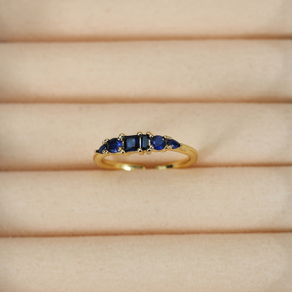 Stackable Elegance: Gold Ring Set with Dazzling Stones