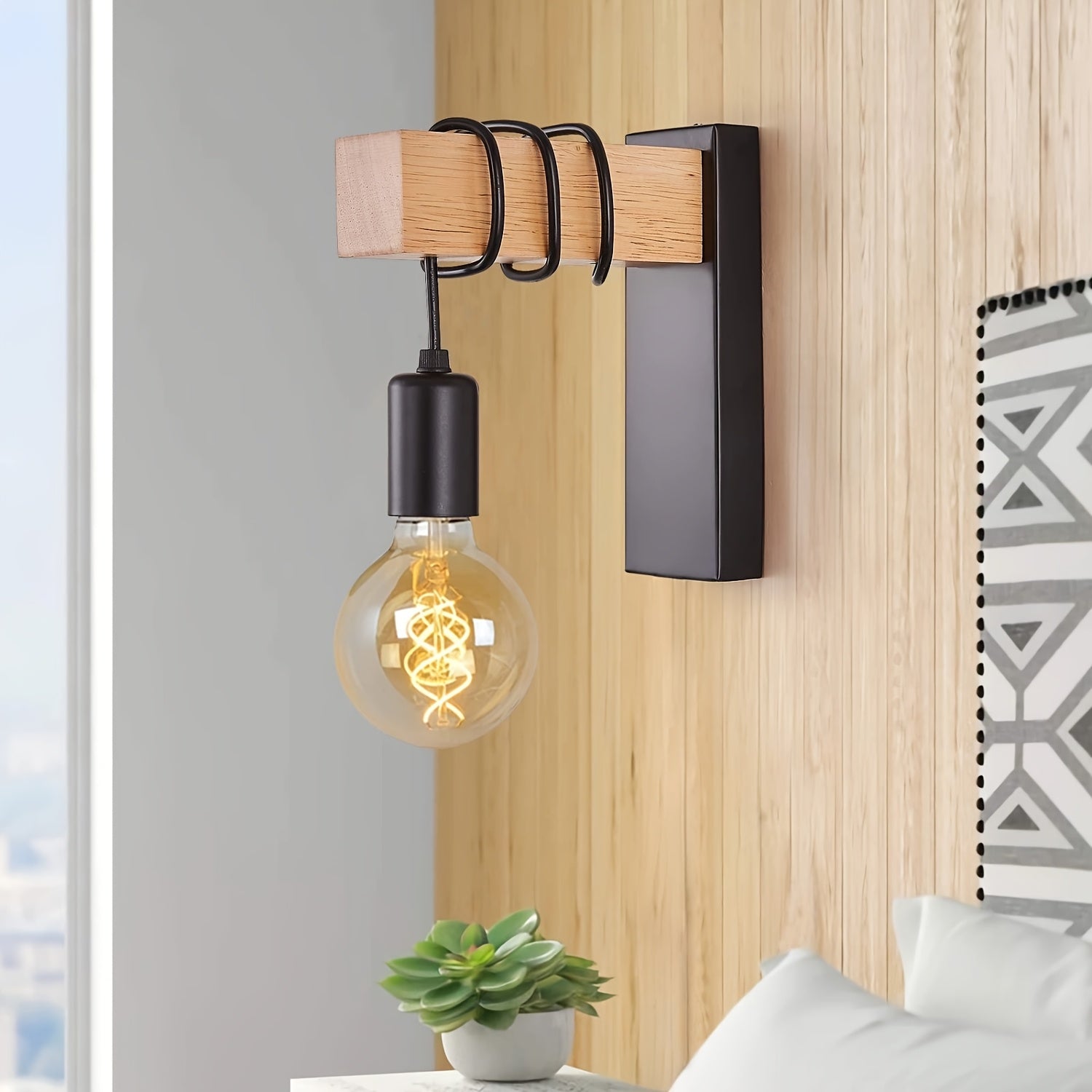 Sleek Urban Wall Light Fixture with E27 Bulb Socket