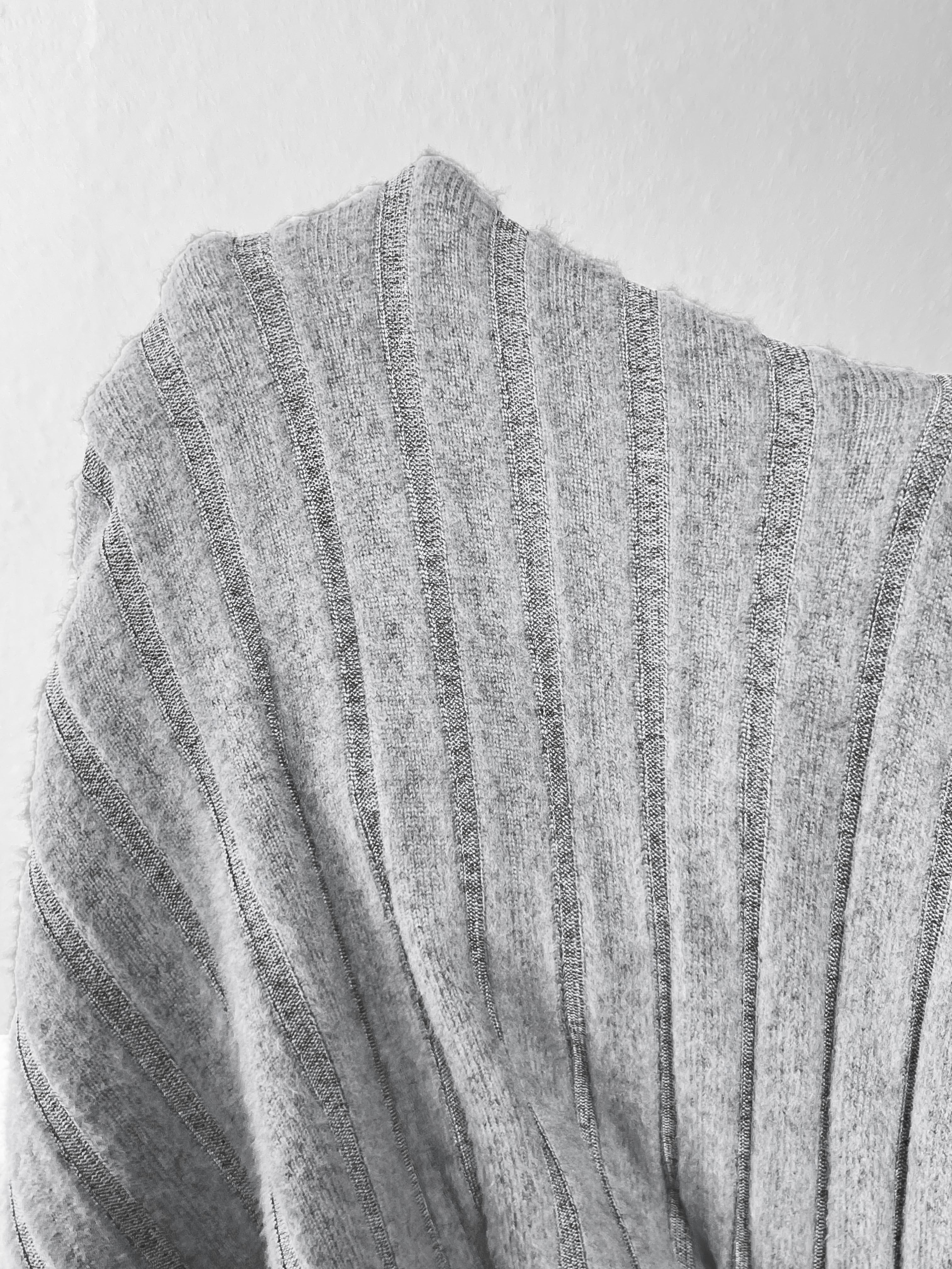 Women's Lounge Set | Long Sleeve V-Neck | Cozy Warm Comfort | Polyester