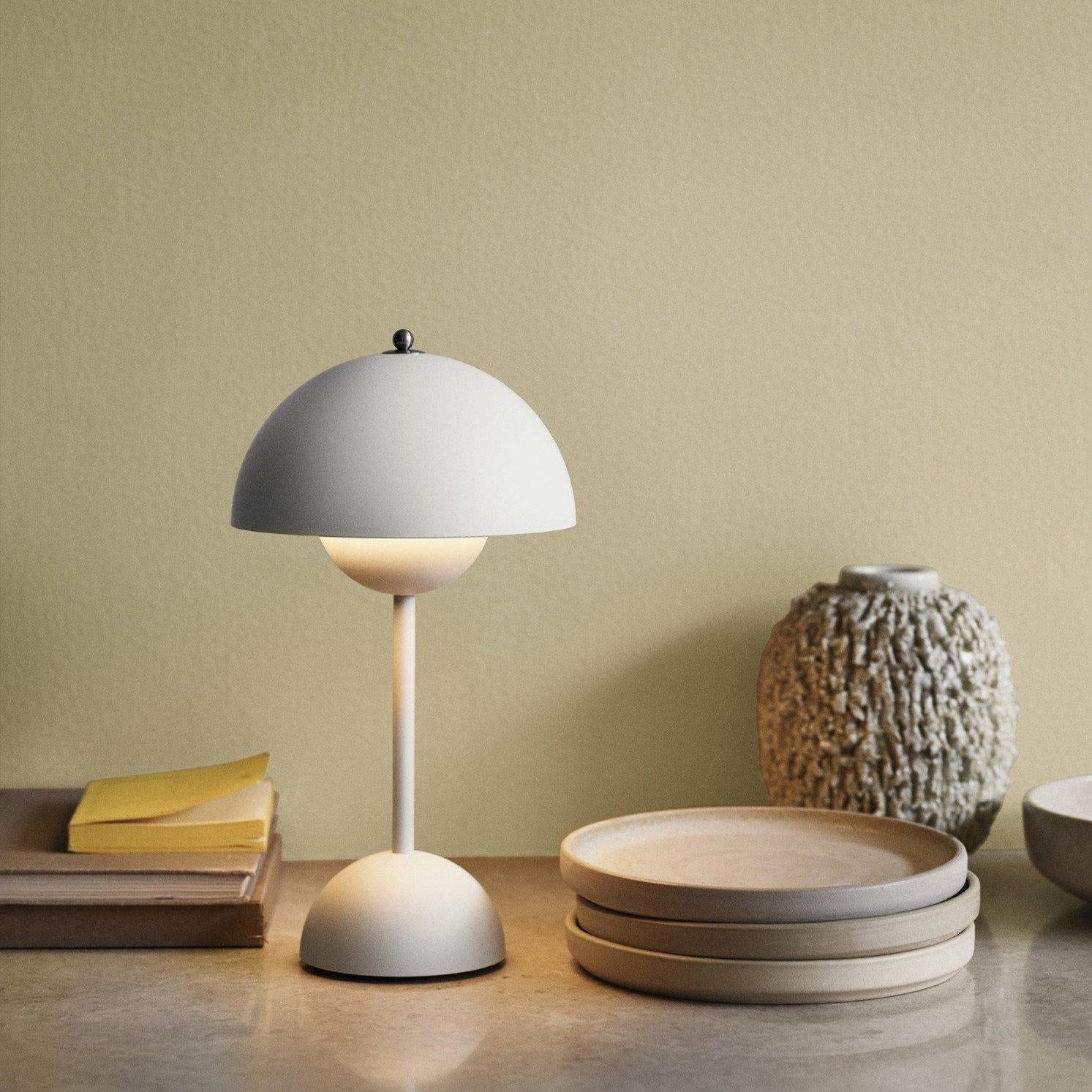 Taavita – Cordless LED Table Lamp