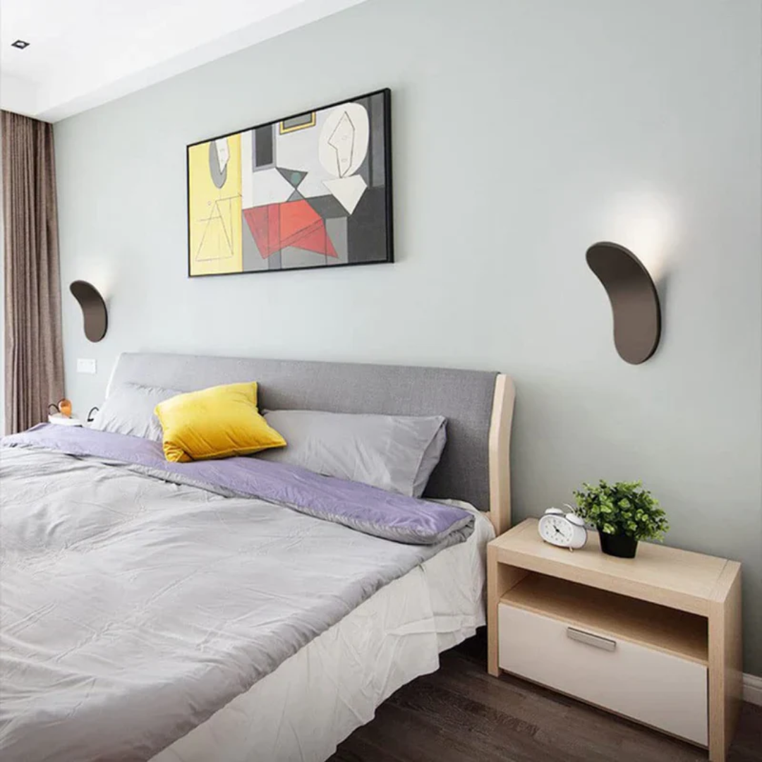 Sleek Scandinavian Wall Light with Versatile LED Options