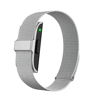 AquaFit Pro IP68 Smart Health Tracker with Heart and Oxygen Monitoring
