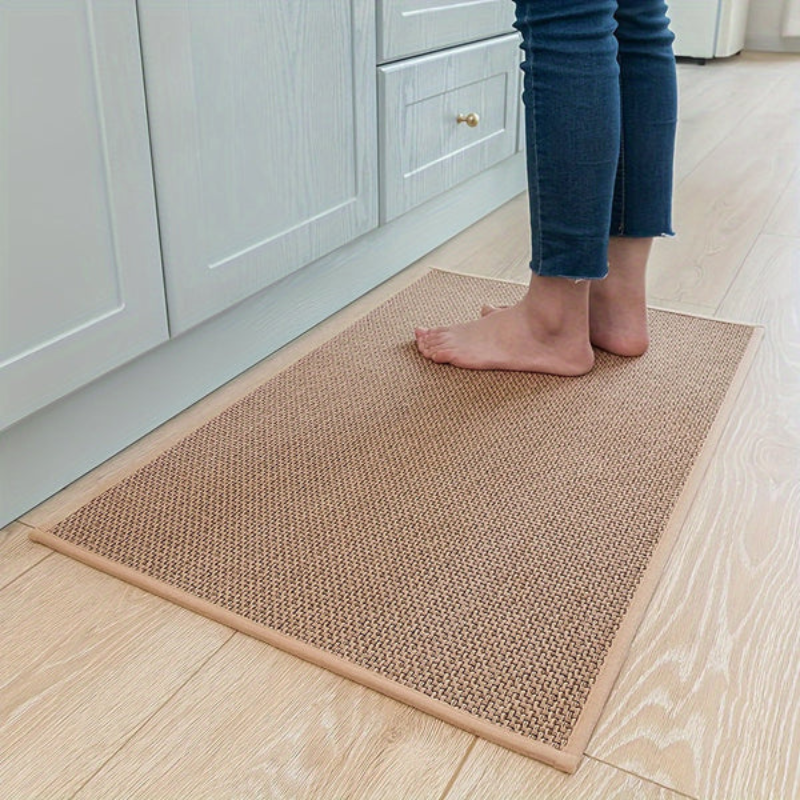 Taavita – Modern Woven Rug for Elegant Kitchens