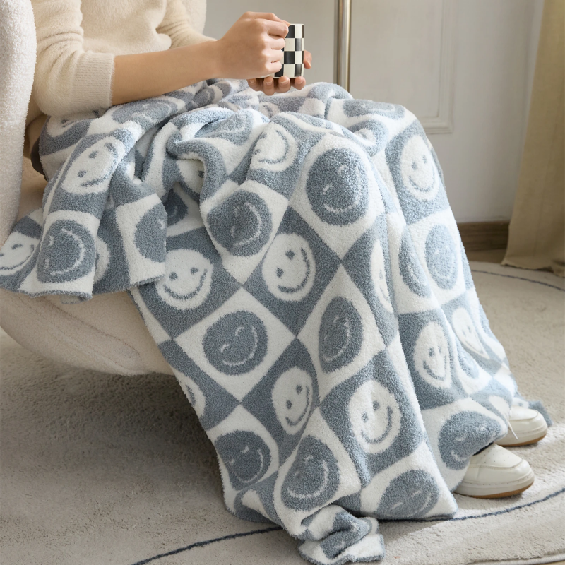 Smiley Face Blanket | Eye-Catching Design | Cozy and Warm Comfort | Polyester