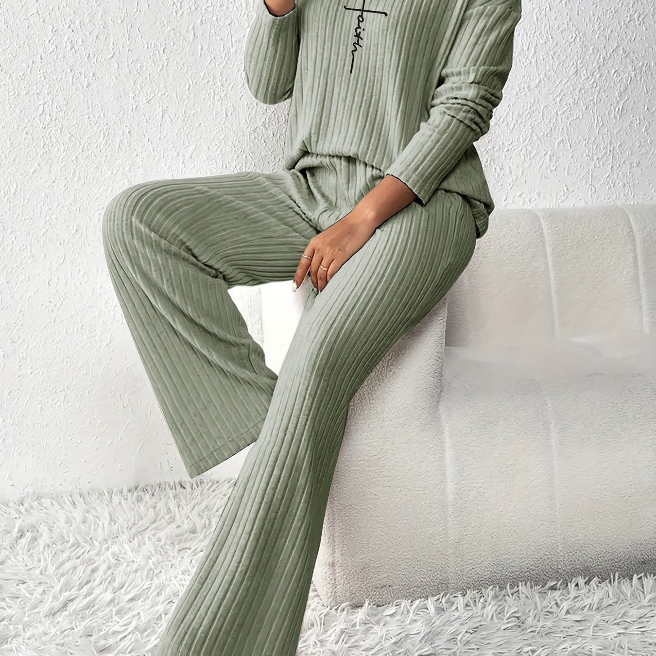 Women's Lounge Set | V-Neck Long Sleeve | Cozy Warmth for Fall | Polyester