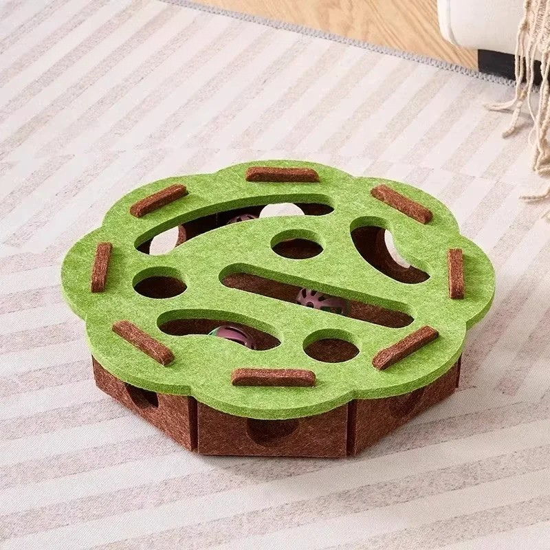 Interactive Puzzle Box Toy for Cats Made of Felt