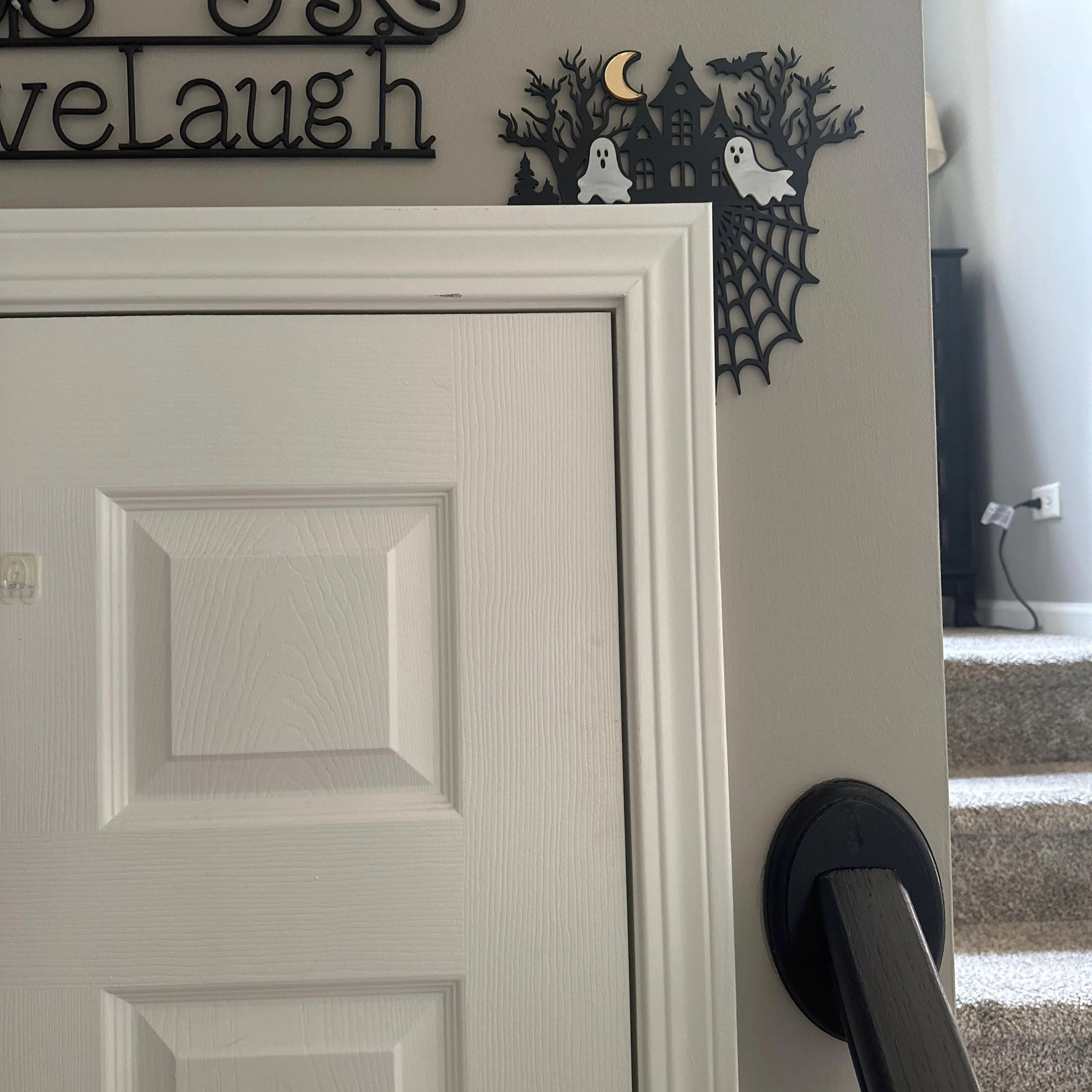 3D Halloween Door Corner Decor with Spider Webs, Ghosts & Bats