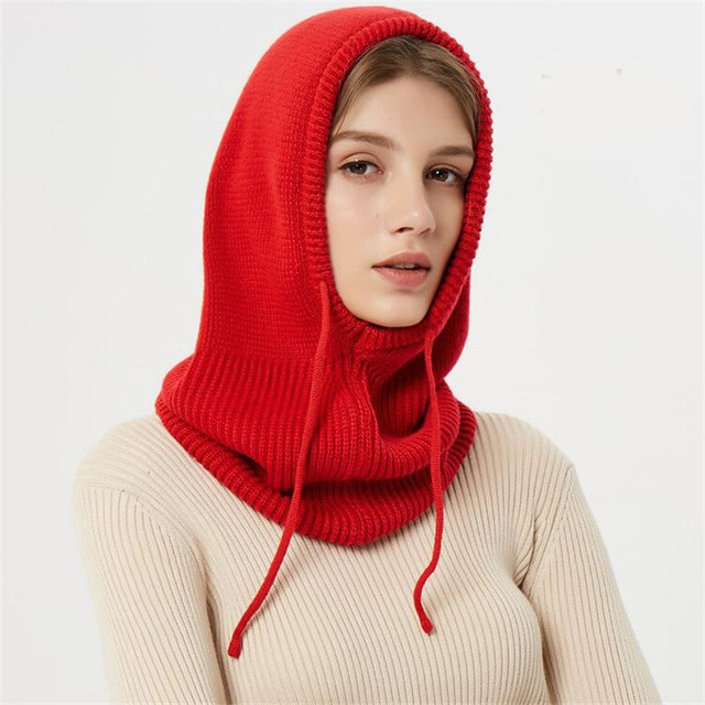 Knitted Winter Beanie Made of Cashmere
